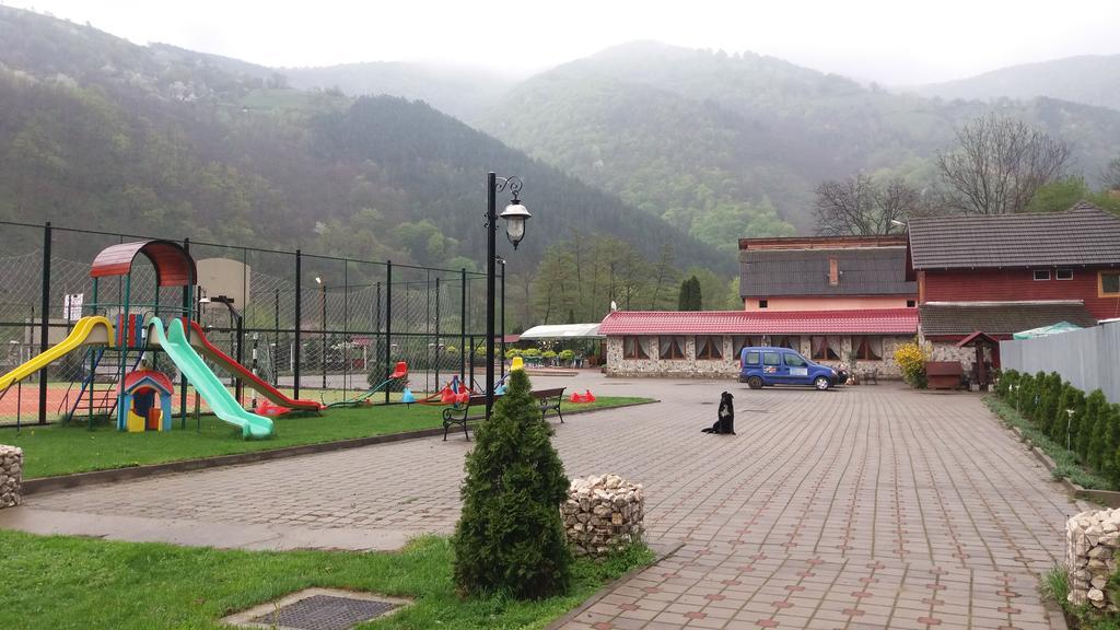 Hotel Podul Cetatii Sebesel Exteriér fotografie